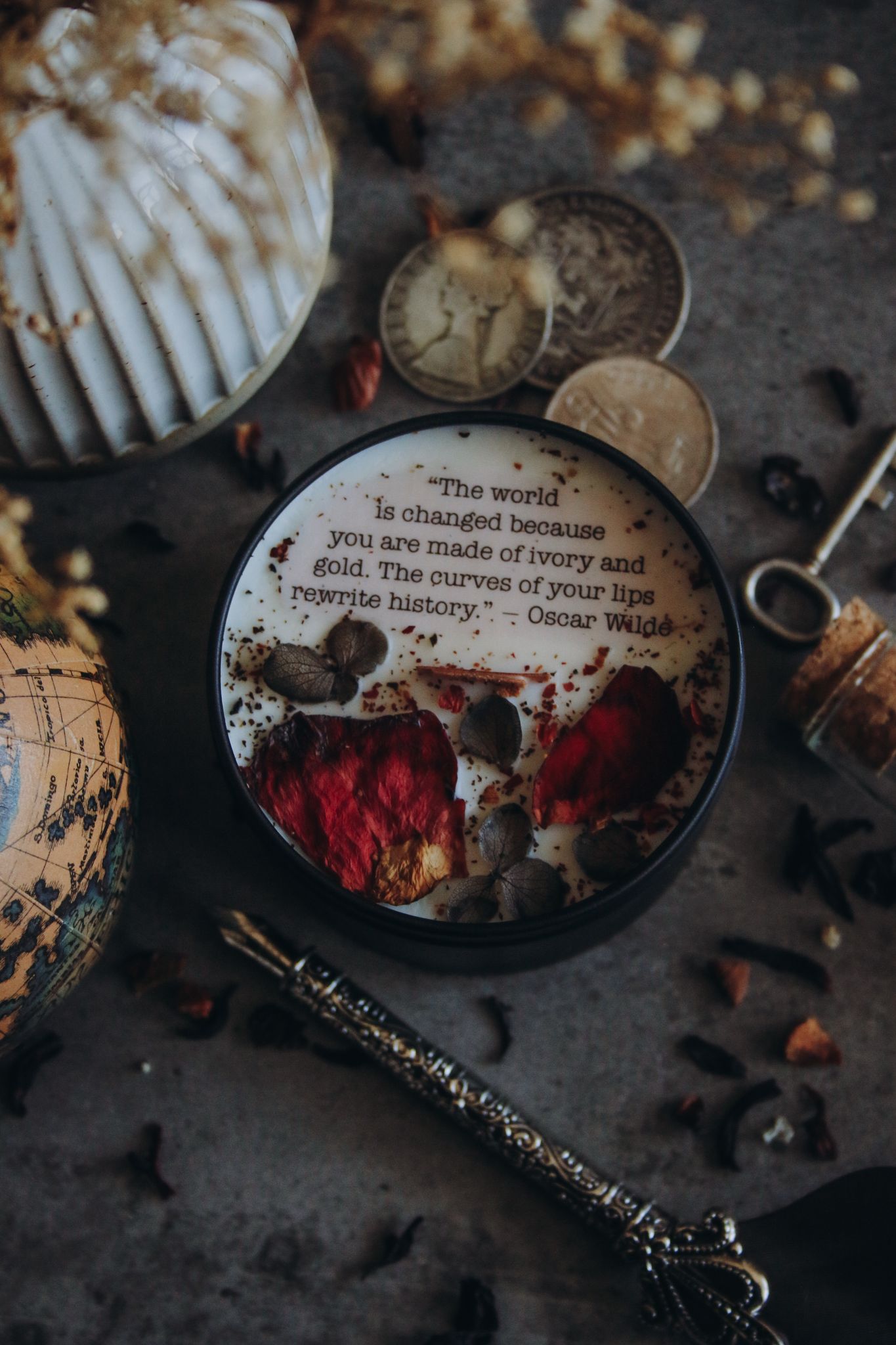 The Aura - Dark Academia: Heritage & History